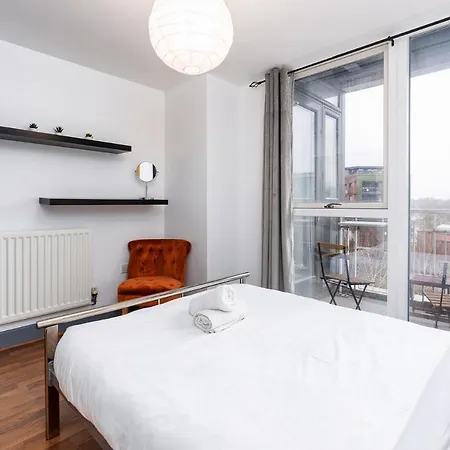 Getaway, 2-bed Flat, Balcony, With Parking Apartman Birmingham