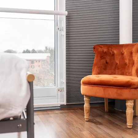 Apartment Getaway, 2-bed Flat, Balcony, With Parking Birmingham