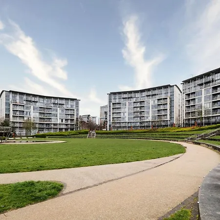 Getaway, 2-bed Flat, Balcony, With Parking * Birmingham
